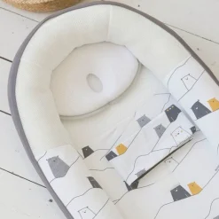 Doomoo Baby Pillow Ergonomisch Hoofdkussen White