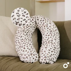 Doomoo Voedingskussen Buddy Leopard Cream