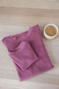 Feetje Pyjama Volwassen Wafel Berry – Family Edition