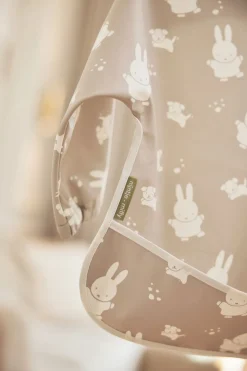 Jollein Slab Waterproof met Mouw Nijntje Miffy & Snuffy Olive Green