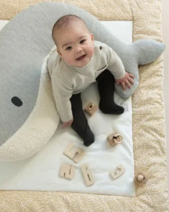 Nanami Voedingskussen Walvis Momo Grijs