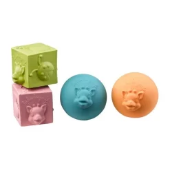 Sophie de Giraf So'pure Set van 2 Ballen en 2 Blokken