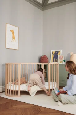 Stokke Sleepi Mini Bed Bundel V3 Natural – Van wieg tot ledikant met uitbreidingsset en matrassen
