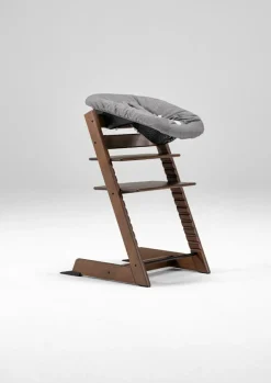 Stokke Tripp Trapp Warm Brown + Newborn Set Anthracite