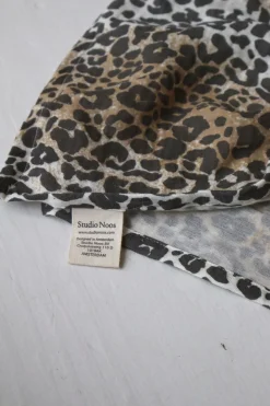 Studio Noos Swaddle Leopard 70 x 70