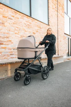 Thule Reiswieg Tinted Taupe